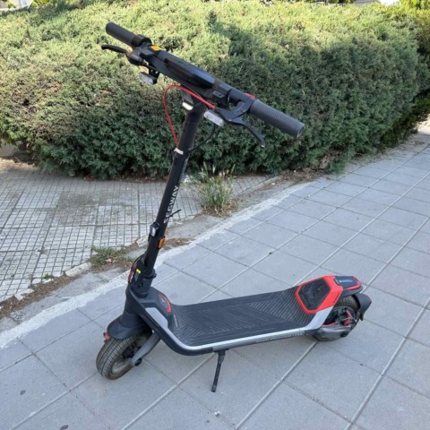 Електрически скутер-тротинетка SEGWAY KICKSCOOTER P100SE