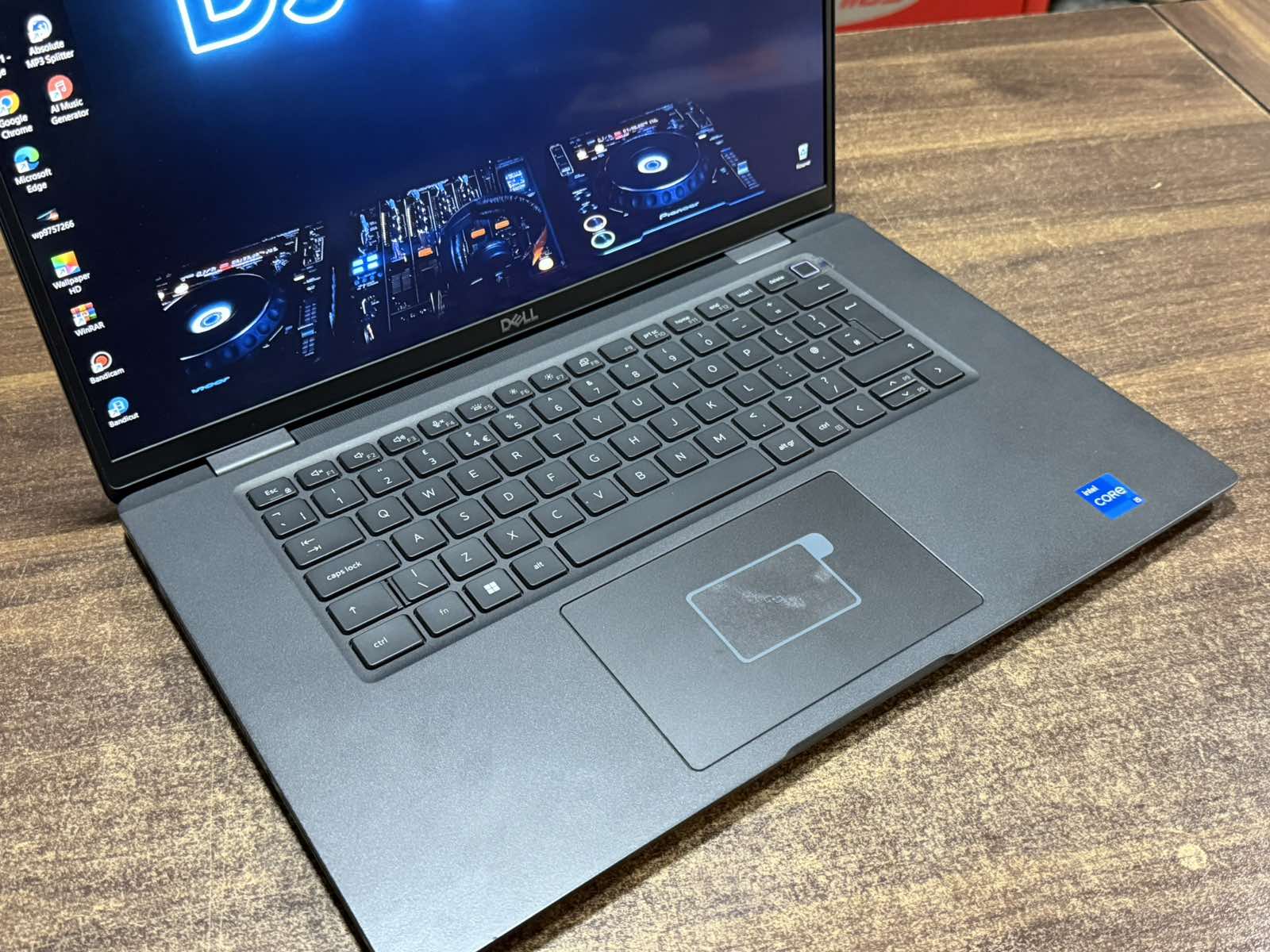 Лаптоп Dell Latitude 7520 - Image 2