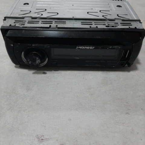 Авто CD PIONEER DEH-P4 , 4x 50 W