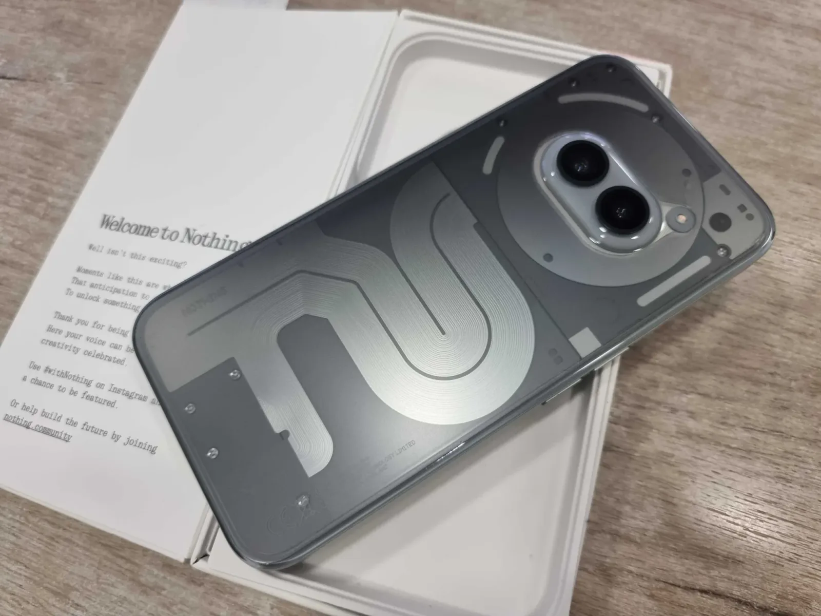 Смартфон Nothing phone 2A PLUS 5G 256GB + 12GB RAM