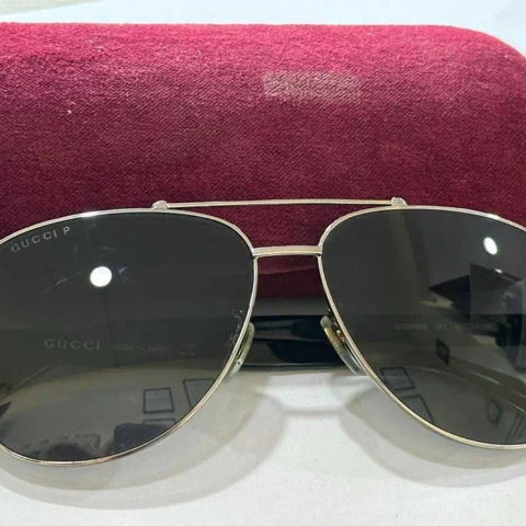 Мъжки слънчеви очила Gucci GG0528S 006