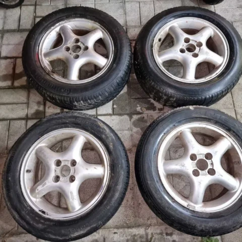 Зимни гуми (Continental/Nexen) 195/65/R15 / 4x100