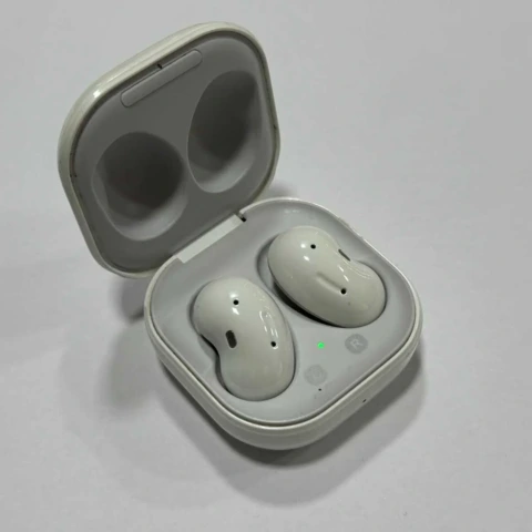 Samsung Buds Live - Бели