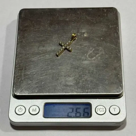 Златна висулка кръст 14К, 2,66гр