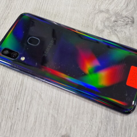 Samsung Galaxy A40 64GB Dual