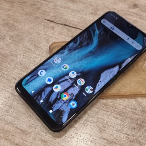 Смартфон Nokia C22