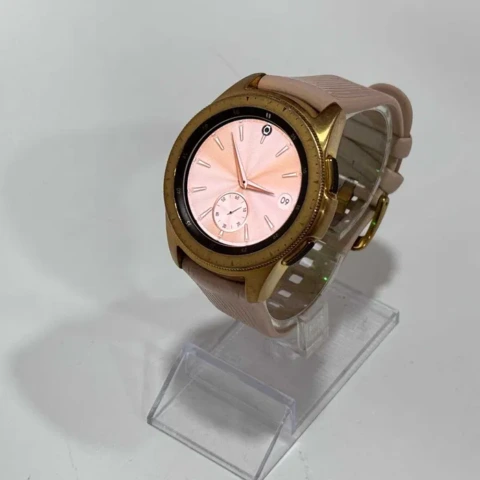 Смарт Часовник - Samsung Watch SM-R810