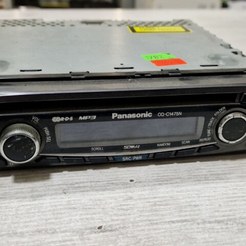 Авто CD Panasonic CQ-C1475N