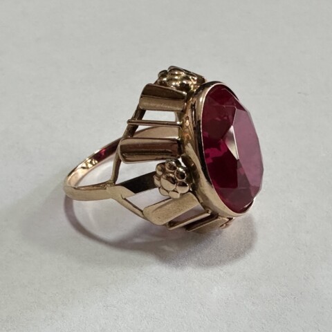 Златен дамски пръстен 14K – 7,07гр, размер 53