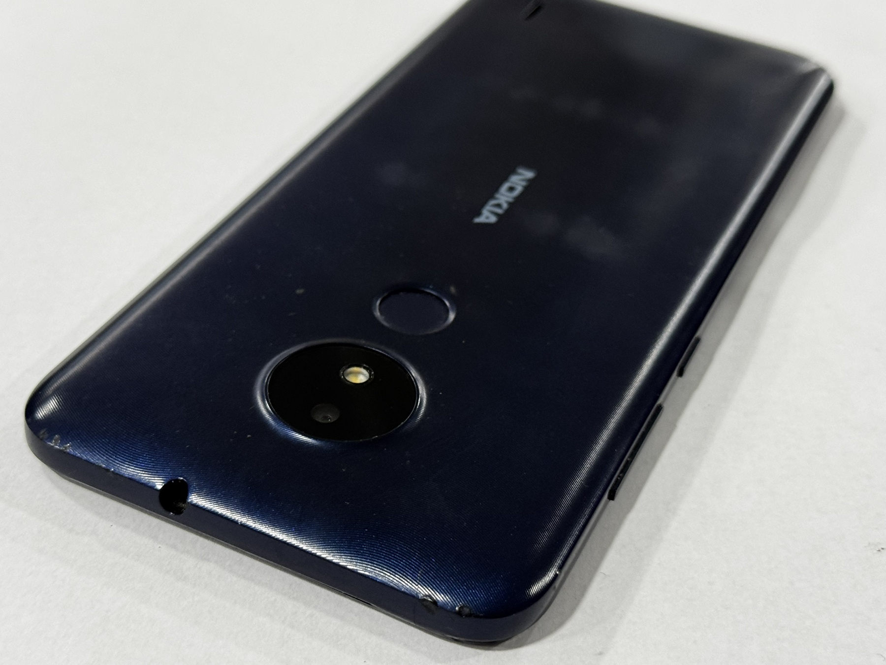 Nokia C21 - Image 4