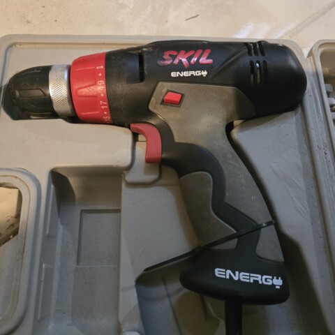 Електрически Винтоверт SKIL ENERGY 6222 AB Сила 27 Nm 450 mA