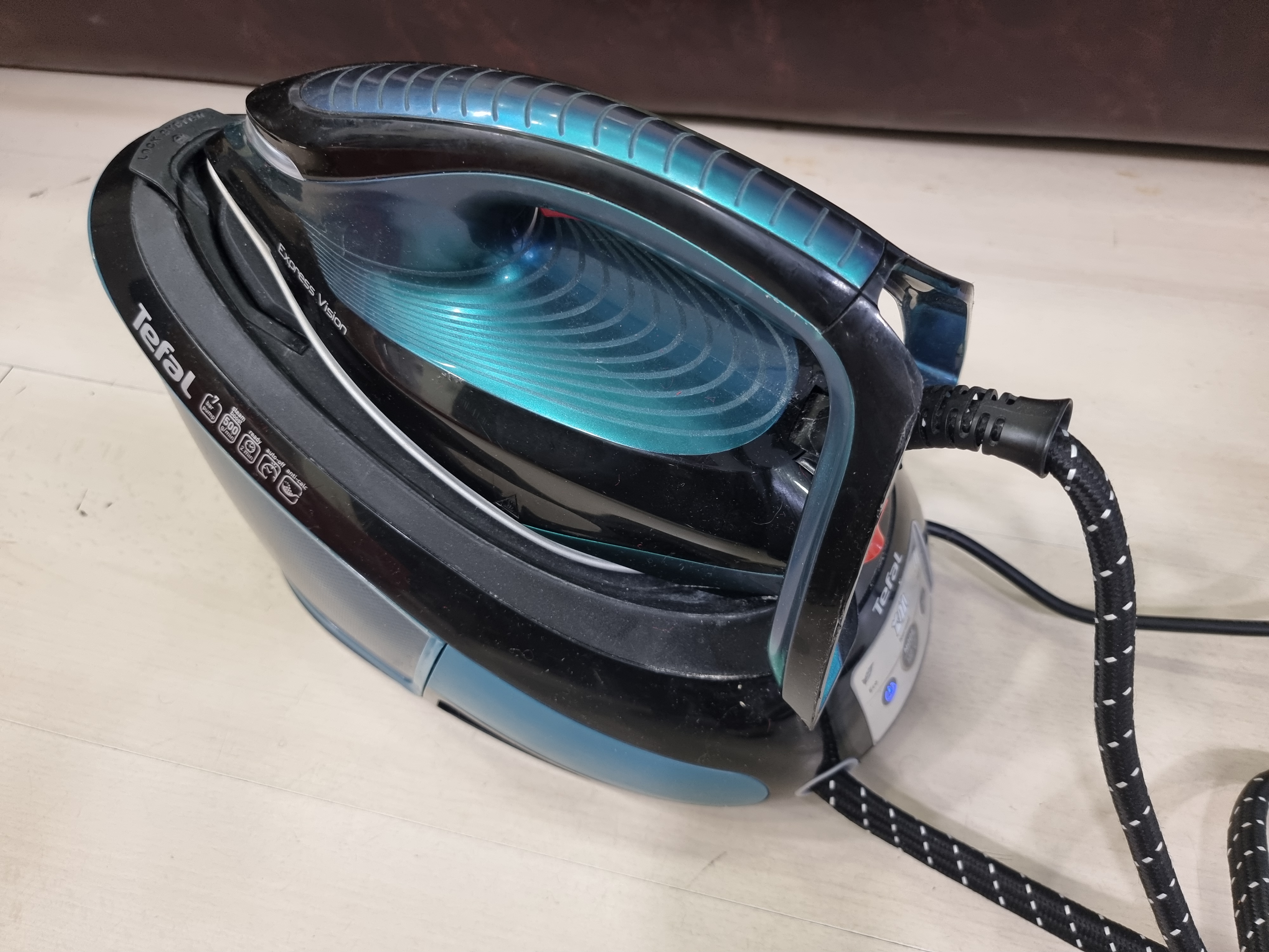 Ютия, Парогенераторът Tefal