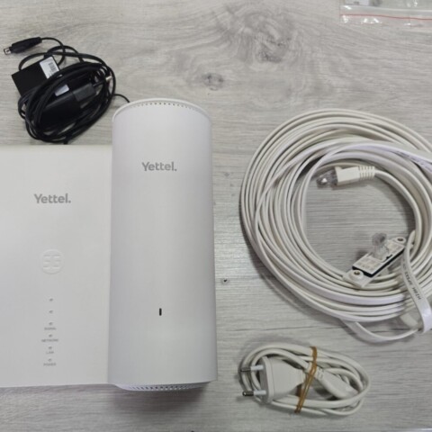 Комплект за интернет 5G ZTE MC889 5G и ZTE H3601P