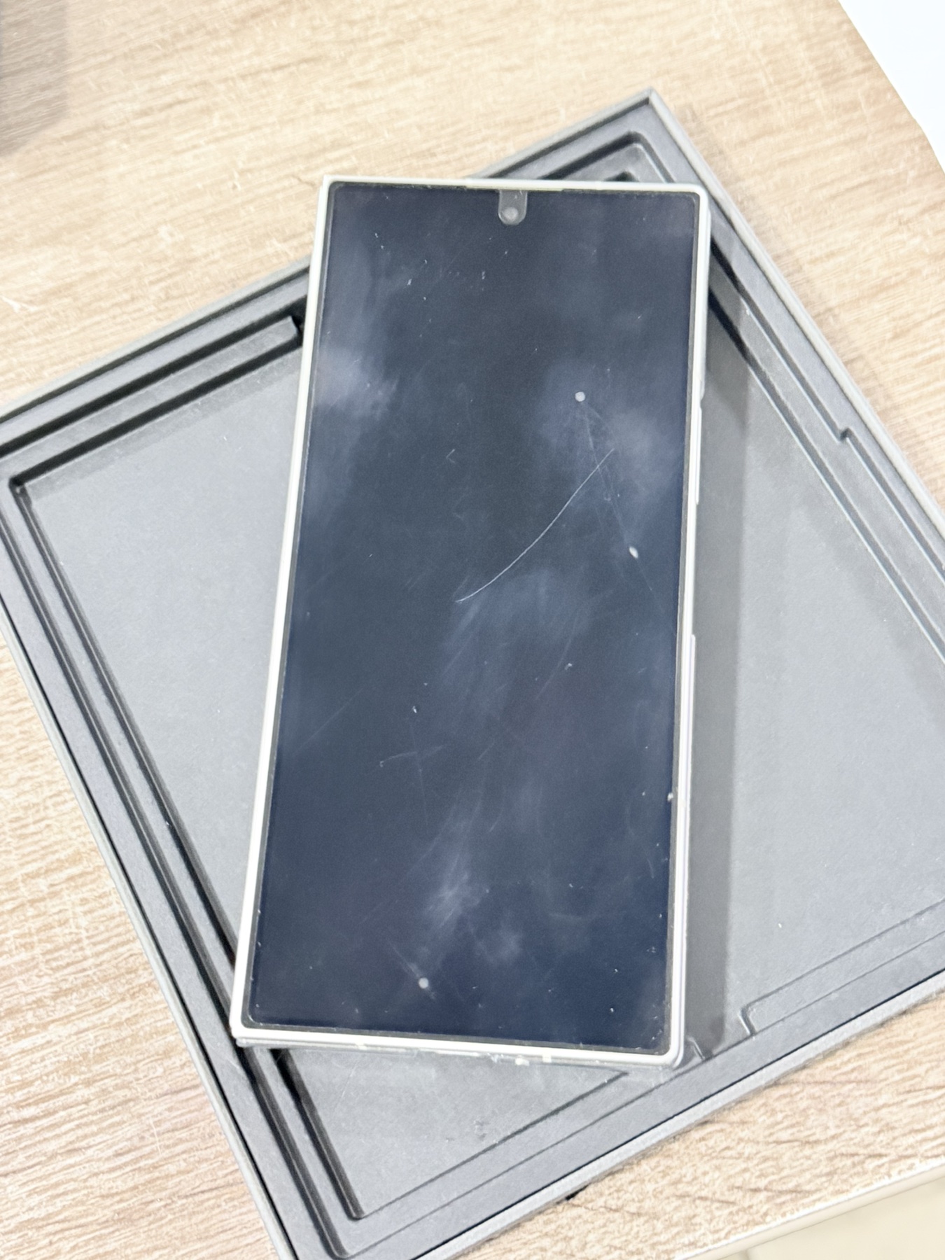 Samsung Z Fold 8 Ultra - Image 8