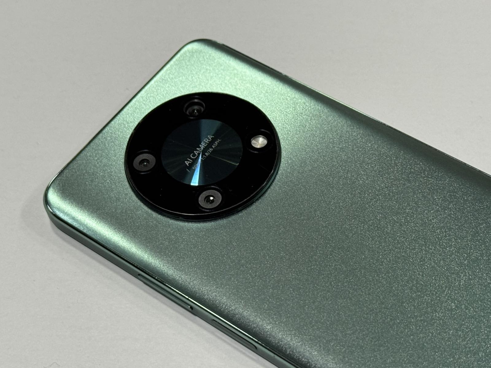 Huawei nova Y90 128GB 6GB RAM - Image 4