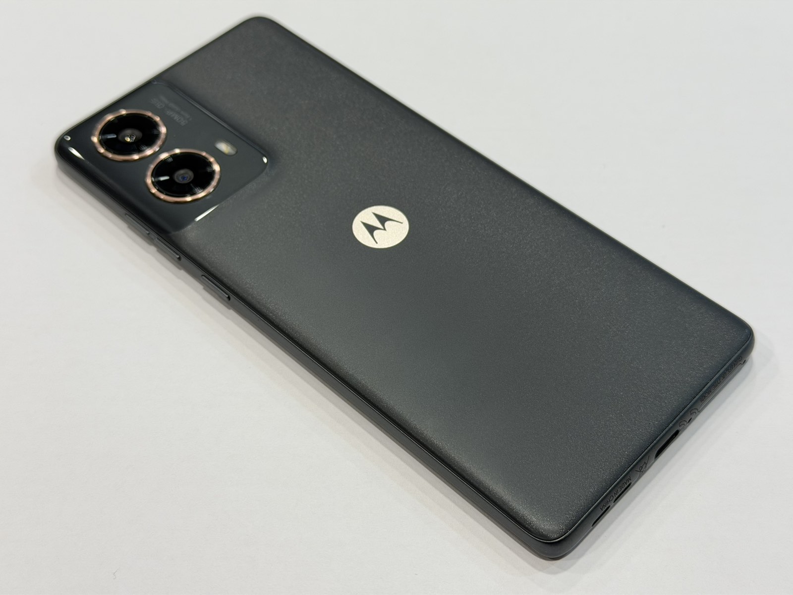 Motorola G85 5G 256GB / 8GB RAM – Urban Grey - Image 4