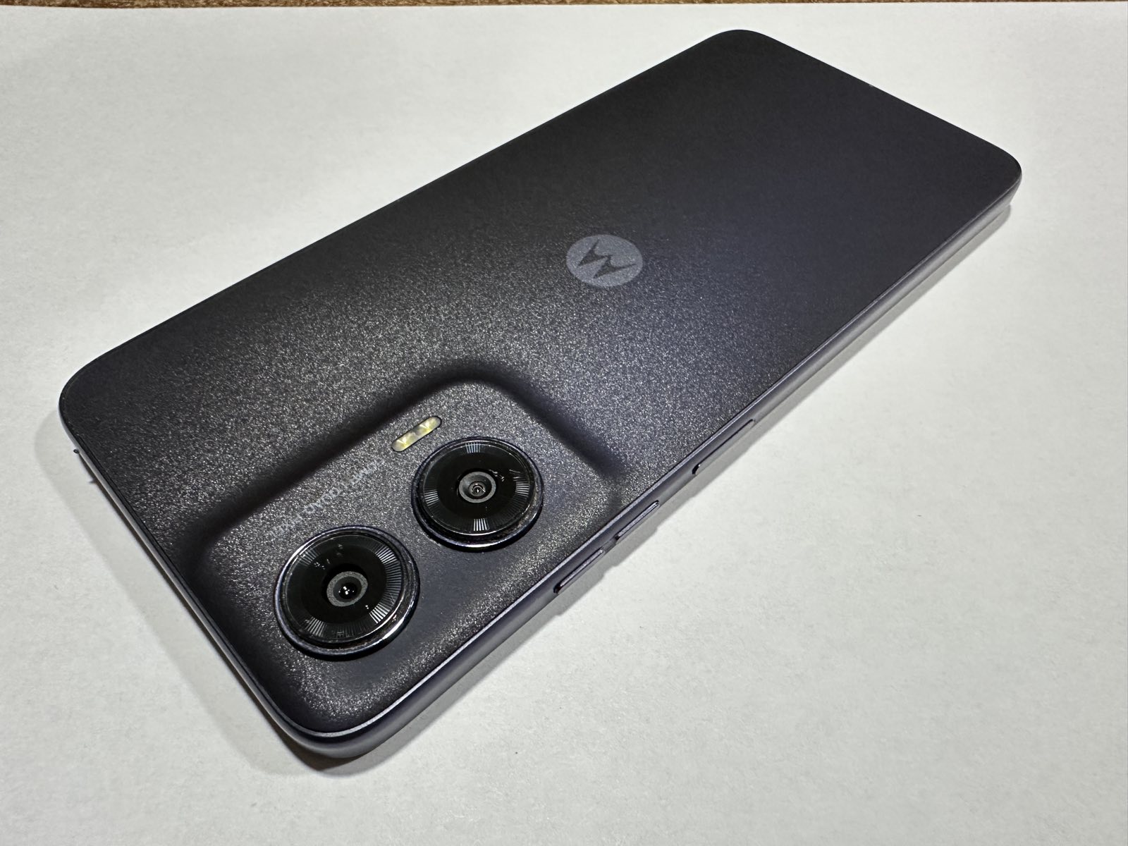 Motorola Moto G35 5G – 128GB памет / 4GB RAM