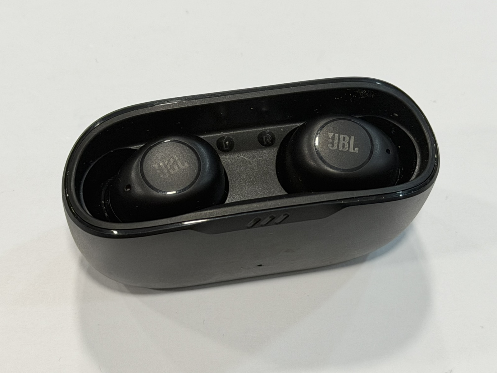 Безжични слушалки JBL Wave Buds - Image 2