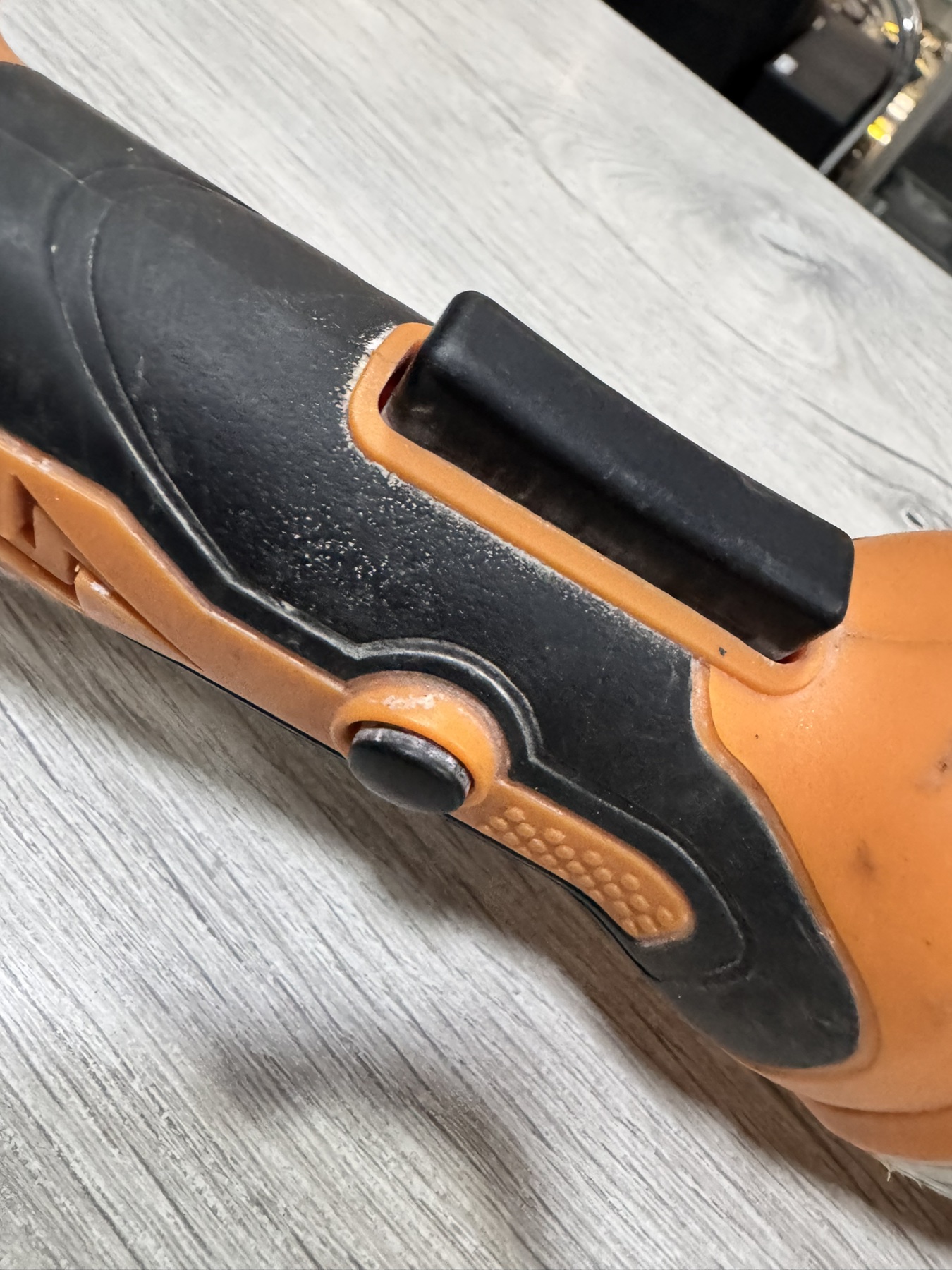 Акумулаторен безчетков ъглошлайф Baukraft BK-BAG69 S 18 V - Image 10