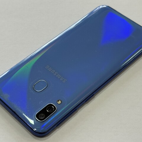 Samsung Galaxy A40 64GB Dual