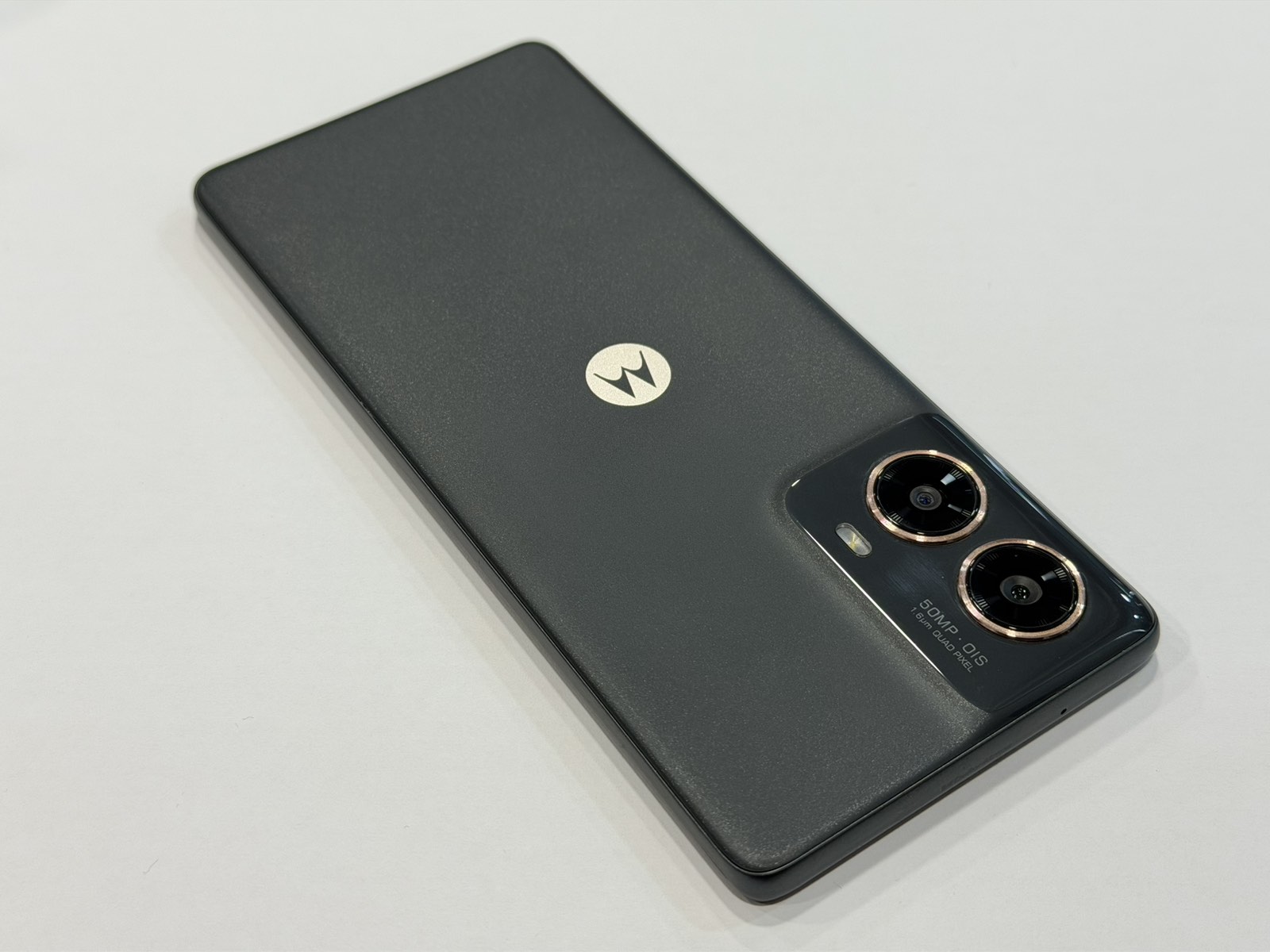 Motorola G85 5G 256GB / 8GB RAM – Urban Grey - Image 2