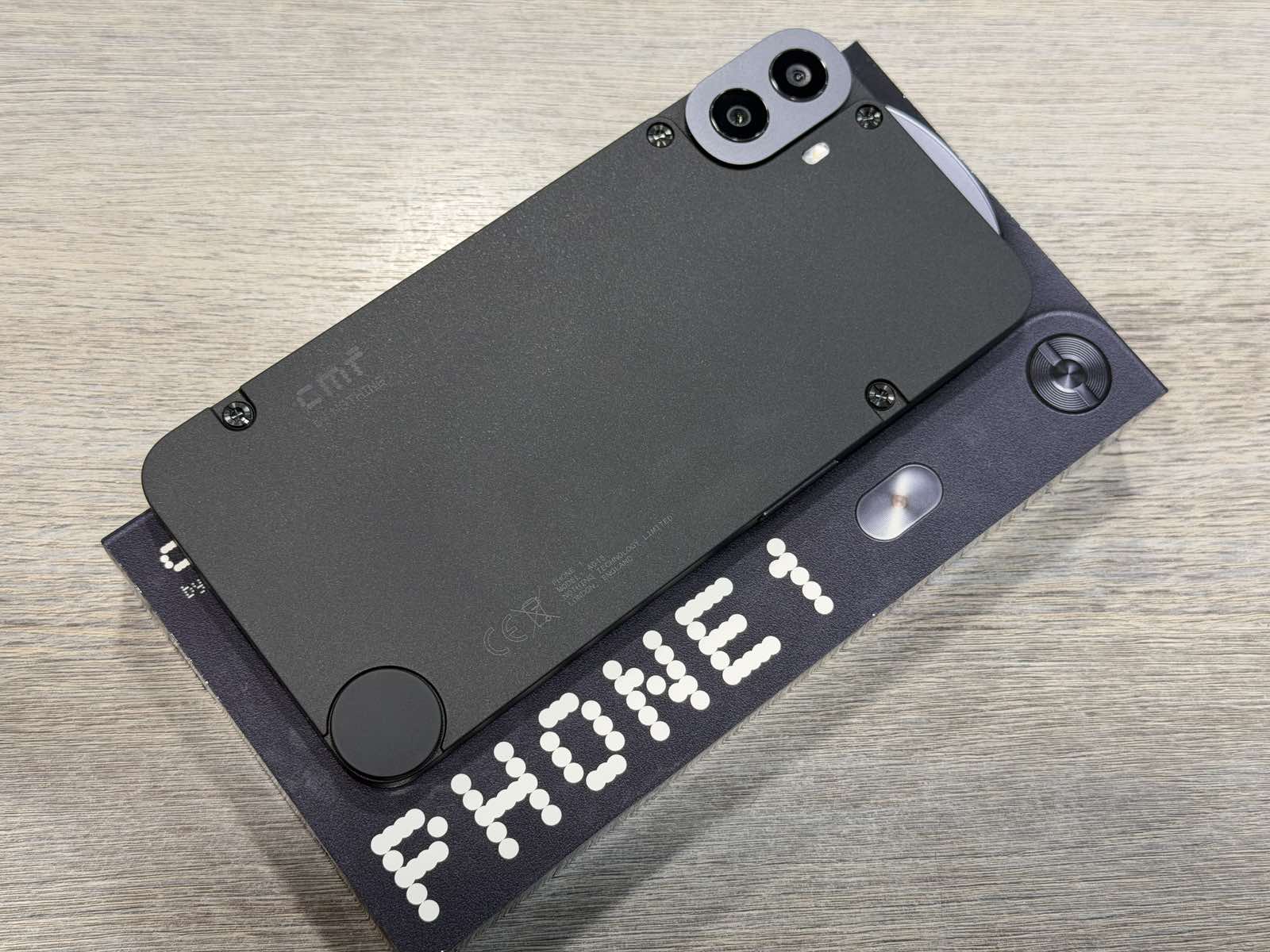 CMF Phone 1 by Nothing 128GB / 8GB RAM-Гаранция