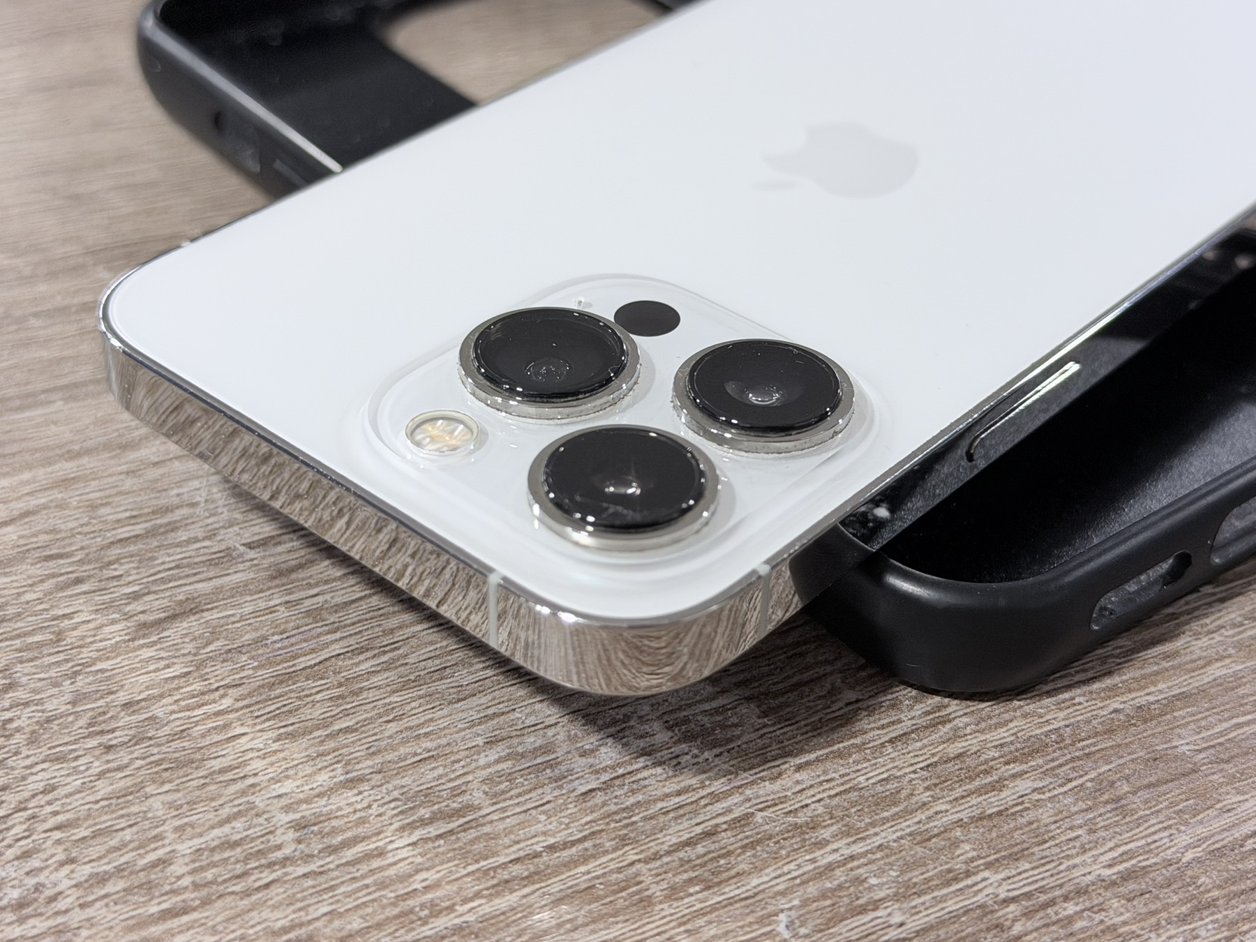 iPhone 13 Pro 128GB - Image 6
