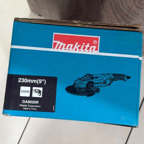 Електрически ъглошлайф Makita GA9020R